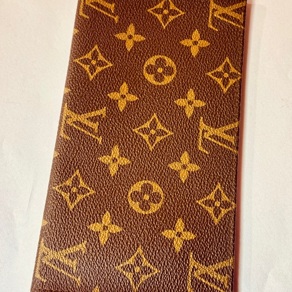 Louis Vuitton Monogram book cover hand craft leather made monogram Automatic LV - Picture 9 of 12